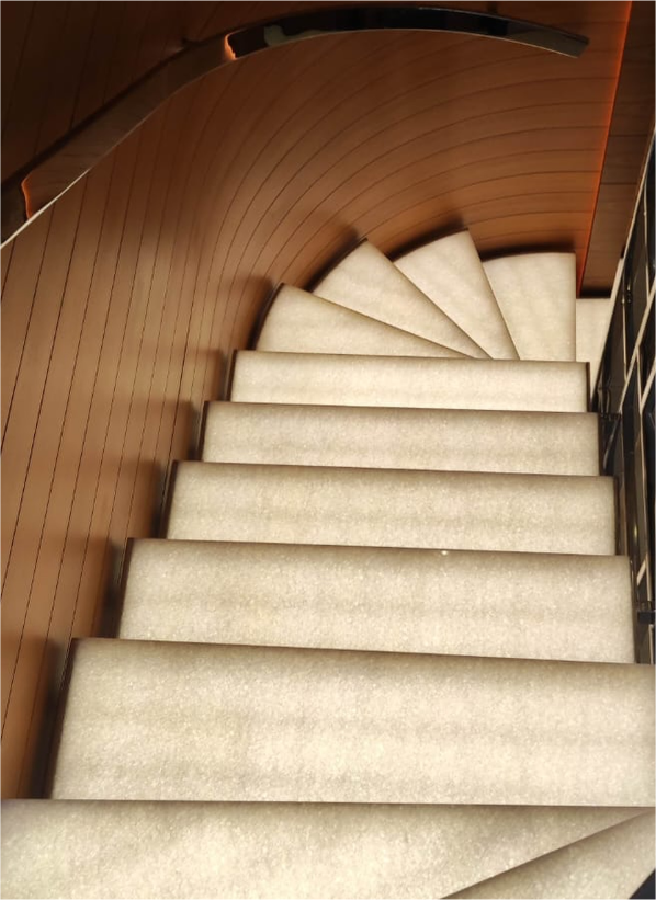 Spiral staircase